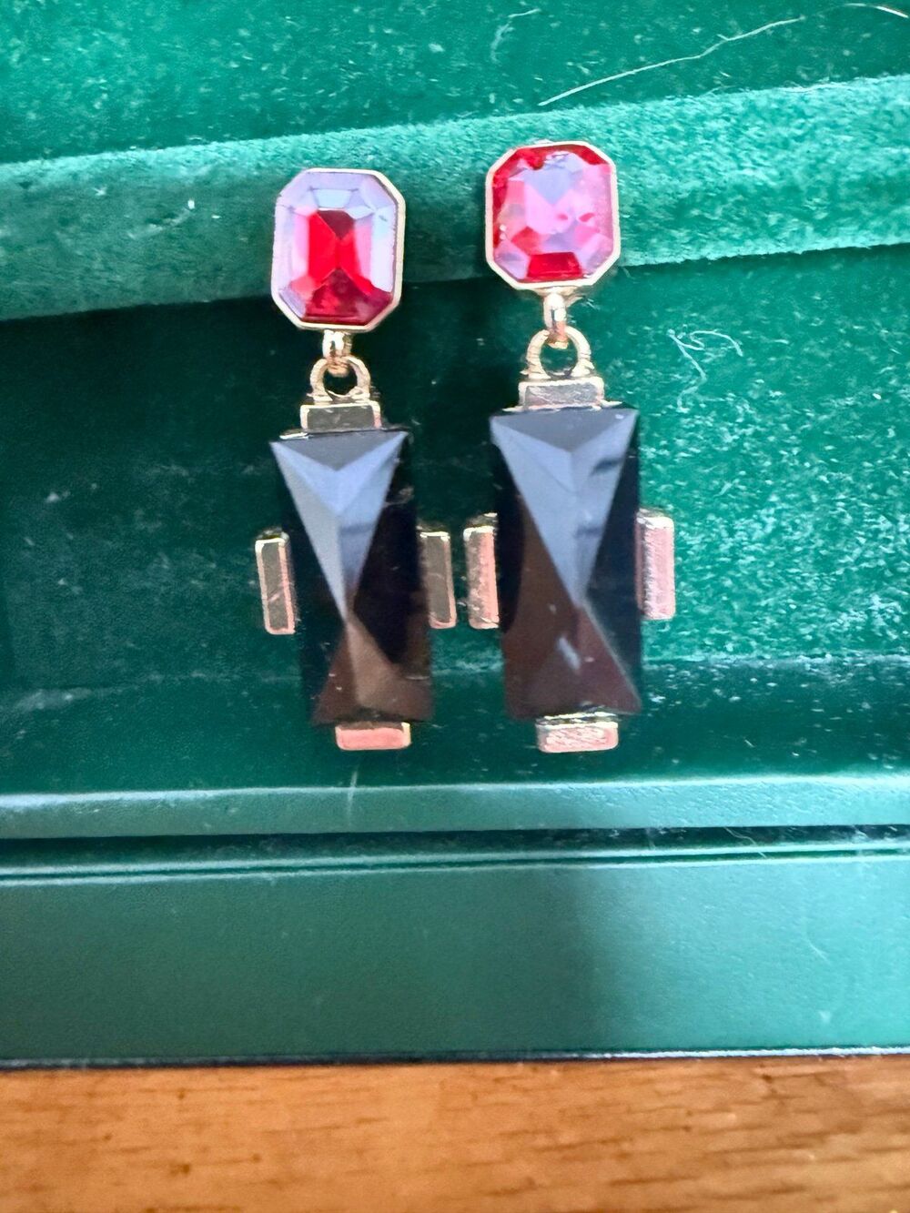 black & red dangle earrings